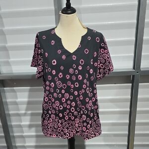 Butter Soft  Black and‎ Pink Print Women's Scrub Top Size Large